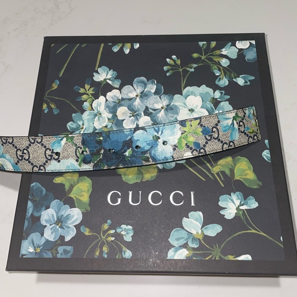 Unisex bloom Gucci belt - Picture 4 of 11